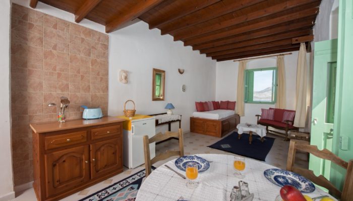 Kyklameno Apartment - Symi Holidays