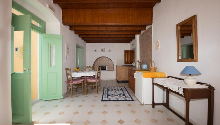 Kyklameno Apartment - Symi Holidays