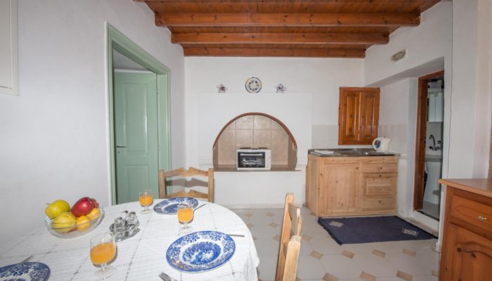 Kyklameno Apartment - Symi Holidays